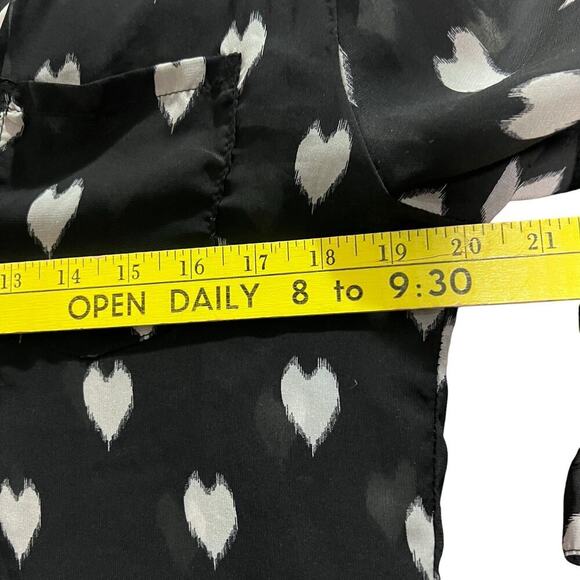 A’gaci A’gaci A’gaci Size Large Black and Cream Heart Design Sheer Blouse Top - Picture 6 of 7